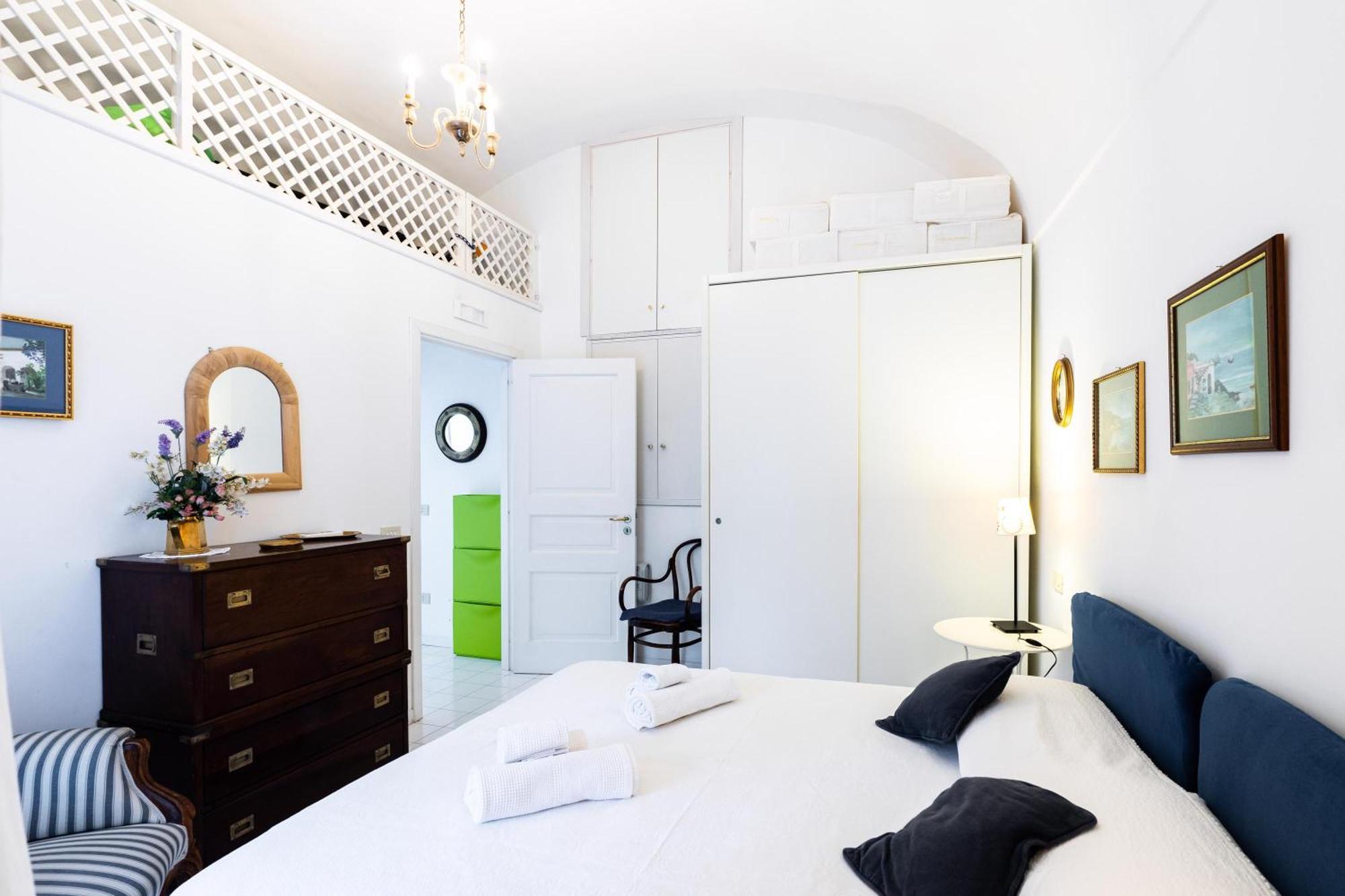 Apartment Stefania Flat - Center *